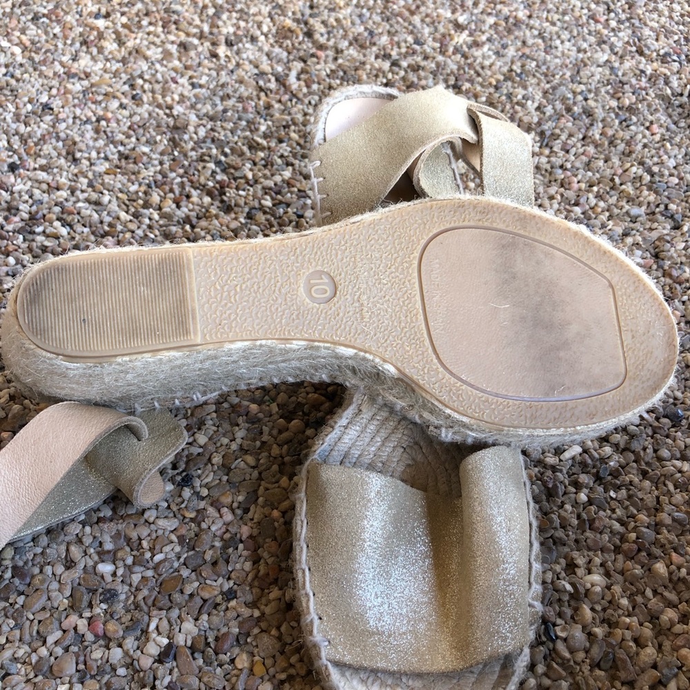 J. Crew Espadrille Wedges. - Picture 8 of 8